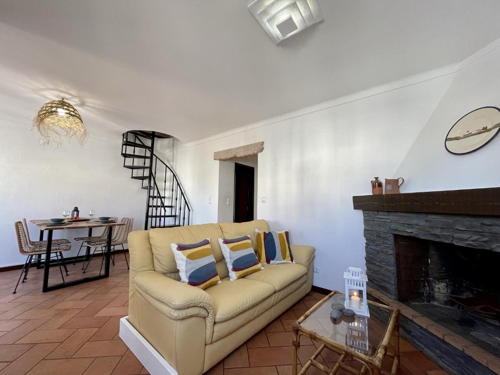 Inn Comenda House วิลานอวา ดิ มิลฟงติส ภายนอก รูปภาพ